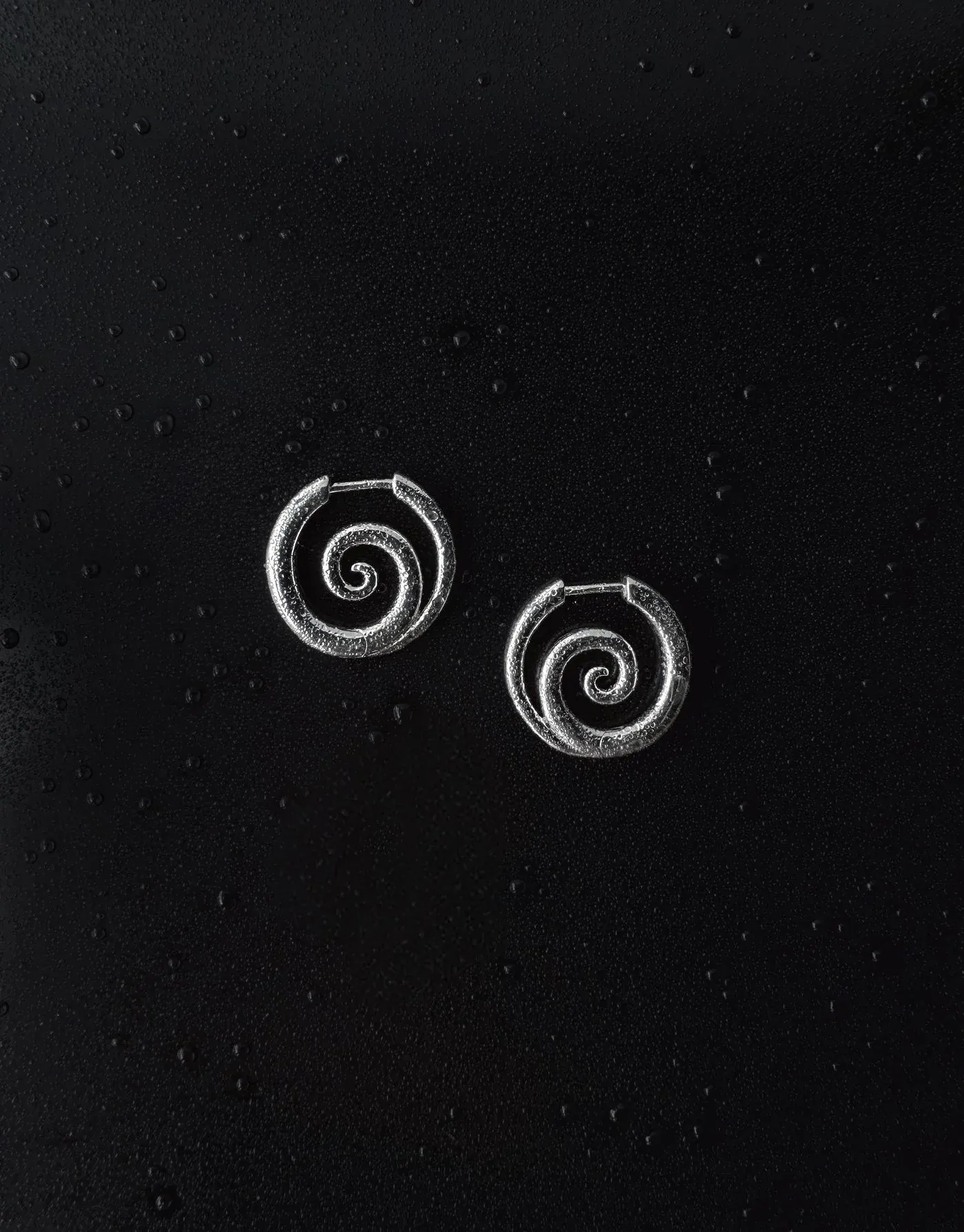 Сережки "Spiral" – обкладинка - купуйте на Chuttyevo!